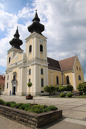 Pfarr- und Wallfahrtskirche Schmerzhafte Muttergottes, ab 1660 errichtet