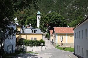 Waldegg, Blick Richtung Kirche und alten Friedhof