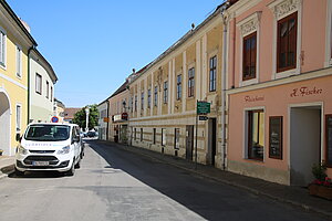 Pulkau, Blick in die Rathausgasse