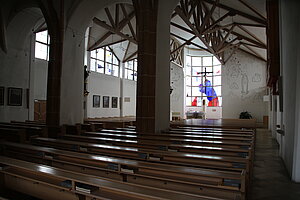 Neumarkt an der Ybbs, Pfarrkirche hl. Nikolaus, Blick vom Altbau Richtung Anbau im Norden, 1990-02 nach Plänen von Wilhelm Zotti