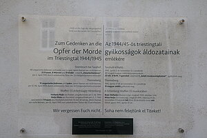 Klein-Mariazell, Gedenktafel für die Opfer der Morde im Triestingtal 1944/45
