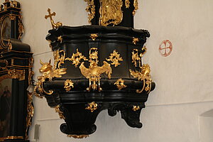 Aggsbach Dorf, ehem. Kartäuserkirche, Rokoko-Hängekanzel aus der Dominikanerkirche in Krems. Johann Baptist Peran, 3. Viertel 18. Jh.