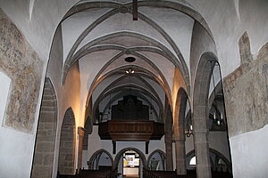 Pfarrkirche hl. Stephan, Blick gegen die Orgelempore