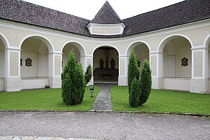 Mank, Pfarrkirche Mariä Himmelfahrt, Kreuzweganlage, 17. Jahrhundert