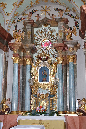 Waidhofen an der Thaya, Pfarrkirche Mariae Himmelfahrt, Altar in der Marienkapelle, um 1720/30