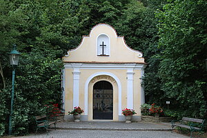 Atzenbrugg, Fatimakapelle im Schlosspark, 18. Jh.