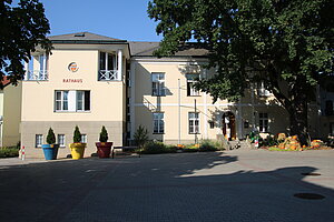 Gerasdorf, Neues Rathaus