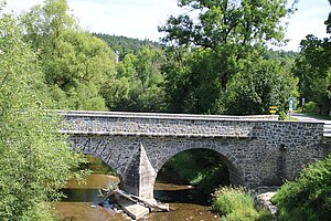 Stift Zwettl, Bogenbrücke über den Kamp, Mitte 12. Jh.