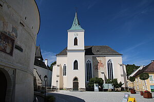 Pöggstall, Pfarrkirche hl. Anna, ehem. Schlosskirche, spätgotische Hallenkirche, um 1480 erbaut