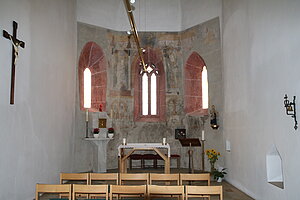 St. Valentin-Landschach, Pfarrkirche hl. Valentin, Blick in den ehemaligen Chor mit Resten der spätgotischen Ausmalung