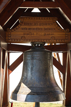 Hollenthon, Glocke der gefallenen und vermissten Soldaten, geweiht 1922