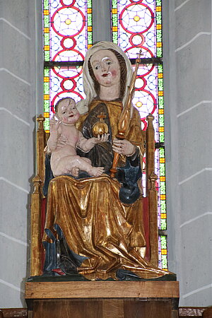 Lunz, Pfarrkirche Hl. Drei Könige, sog. Maria im goldenen Sessel ("Lunzer Madonna), Mitte 15. Jh., sichtbar gelassene Spuren der Beschädigung durch die Osmanen 1683