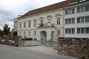 Pöchlarn, Schloss Pöchlarn, Nordtrakt im 19. Jh. errichtet