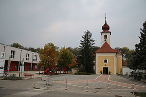 Mitterndorf an der Fischa, Pfarrkirche hl. Katharina, barocke Saalkirche, 1775