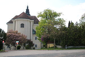 Niederhollabrunn, Pfarrkirche hl. Laurentius, 1718 nach Plänen des Passauer Hofbaumeisters Domenico D'Angeli errichtet