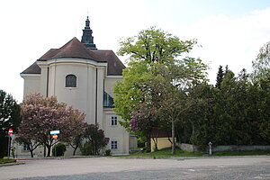 Niederhollabrunn, Pfarrkirche hl. Laurentius, 1718 nach Plänen des Passauer Hofbaumeisters Domenico D'Angeli errichtet