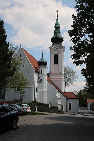 Langenzersdorf, Pfarrkirche hl. Katharina, frühgotische barockisierte Staffelbasilika
