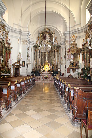 St. Pölten, Rathausplatz, Pfarrkirche zur hll. Dreifaltigkeit, 1757-68 errichtet, Ausstattung bis 1779