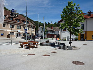 St. Aegyd am Neuwalde, neu gestalteter Marktplatz