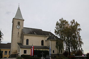 Asperhofen, Pfarrkirche hl. Agatha, spätgotische Saalkirche mit vorgelagertem West-Turm, 2. Hälfte 15. Jahrhundert, spätere Zubauten