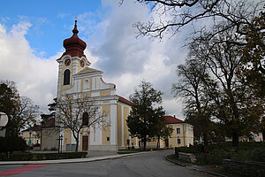 Trautmannsdorf an der Leitha, Pfarrkirche hl. Katharina, 1683-1718/22 errichtet