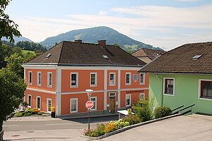 St. Georgen an der Leys, Gemeindeamt