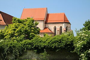Wilhelmsburg, Hauptplatz, Herzogskapelle, frühe herrschaftliche Doppelkapelle, geweiht 1320, heute evang. Gottesdienststätte