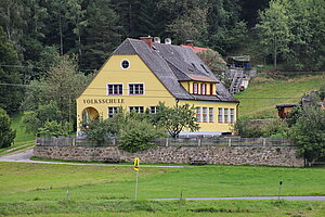 Kirchbach, Volksschule