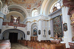 Hoheneich, Pfarr- und Wallfahrtskirche Unbefleckte Empfängnis, Blick in den zentralen Hauptraum