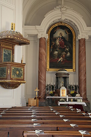 Wiener Neudorf, Pfarrkirche Maria Schnee, frühklassizistischer Zentralbau, ab 1777 Planung und Errichtung