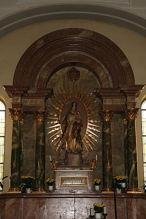Pottenstein, Pfarr- und Wallfahrtskirche Maria Trost im Elend, Hochaltar des Neubaues, mit Gnadenbild, 1844 errichtet