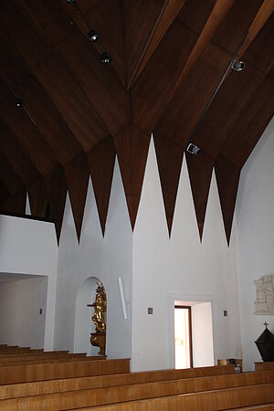 Bad Traunstein, Pfarrkirche hl. Georg, Faltdeckenkonstruktion aus Holz