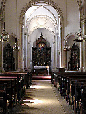 Bad Vöslau, Pfarrkirche St. Jakob innen