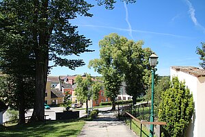 Großgöttfritz, Blick vom Kirchenberg über den Ort