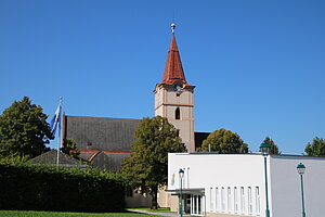 Pyhra, Pfarrkirche hl. Margareta, Pfeilerbasilika vom Ende des 13. Jahrhunderts