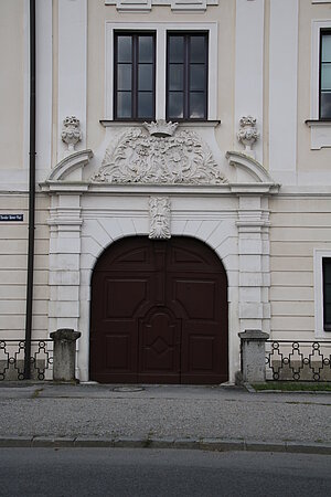 Schrems, Schloss, Portal