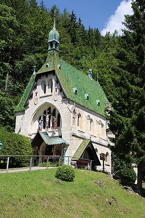 Semmering, Pfarrkirche Hl. Familie, 1894-95 nach Plänen von Gustav von Neumann errichtet