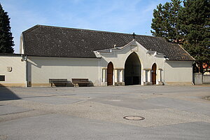 Drasenhofen, Friedhof