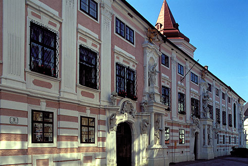 Gedächtnis des Landes - Kunst: St. Pölten - Institut der ...
